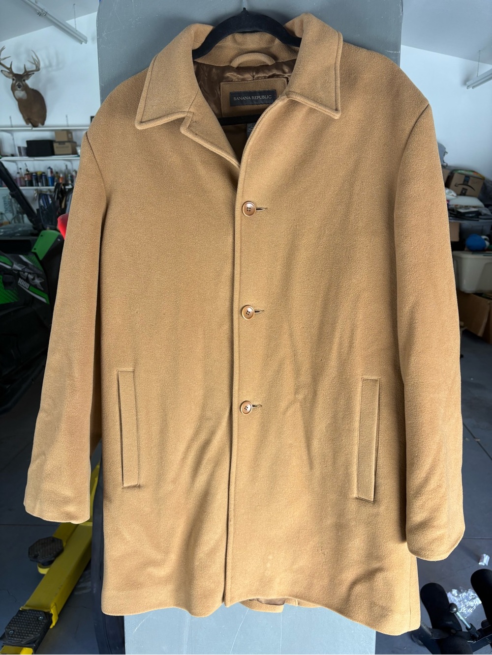 Banana Republic Men’s M (42) Tan Wool Pea Coat Lined Cashmere blend